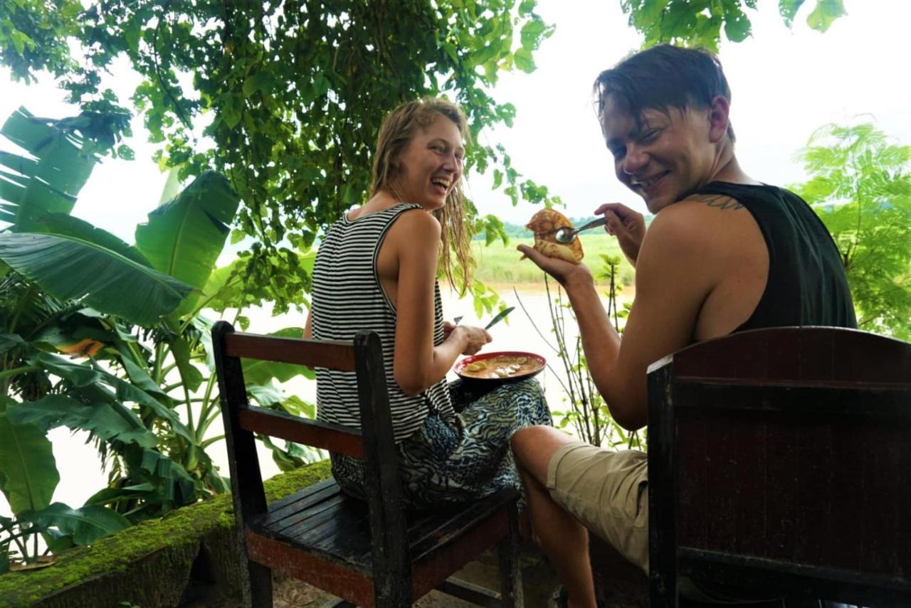 Happy Lemon Tree Lodge 索拉哈 外观 照片