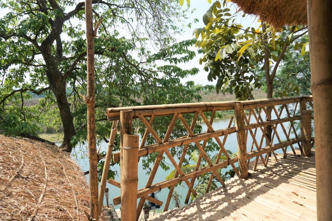 Happy Lemon Tree Lodge 索拉哈 外观 照片